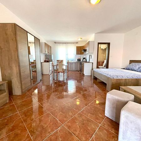 Apartment Mario Умаг Екстериор снимка